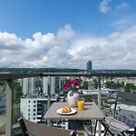 Apartment Totu Albatross Towers