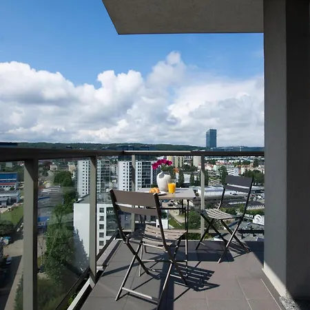 Lägenhet Totu Albatross Towers *
